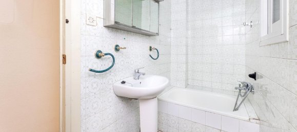 3 bedrooms Apartment in Granada, Spain No. 137043 25