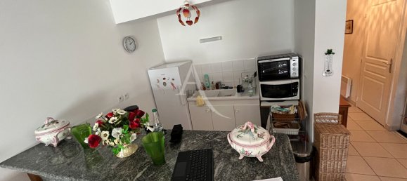 1 chambre Appartement à Château-Renault, France No. 241666 9