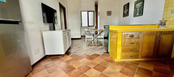 Apartamento de 2 dormitorios en Casoria, Italy No. 327083 13