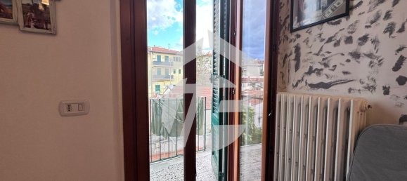 Apartamento de 2 dormitorios en Florence, Italy No. 313408 8