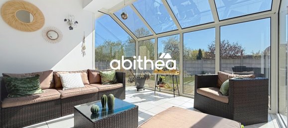 6 bedrooms House in Arras, France No. 297929 11