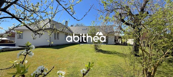 6 bedrooms House in Arras, France No. 297929 4