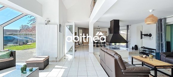 6 bedrooms House in Arras, France No. 297929 9