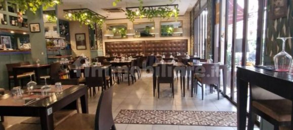 1غرفة عقار تجاري في Rome, Italy رقم 12415 15