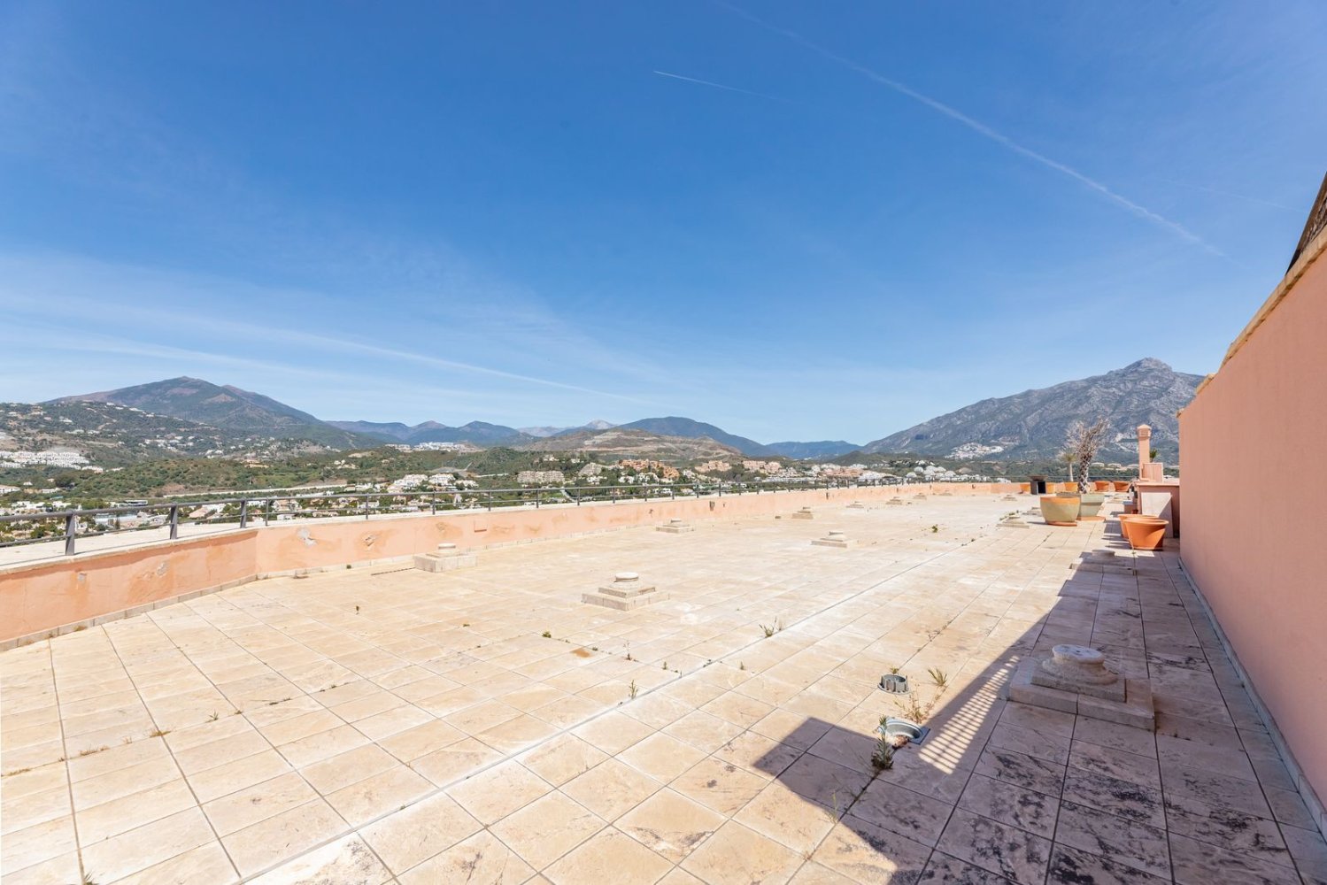 5 Schlafzimmer Penthouse in Marbella, Spain, Nr. 34194