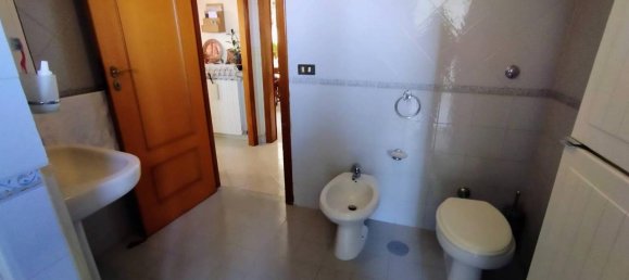 Пентхаус с 5 комнатами в Мелито ди Наполи, Италия № 124639 23