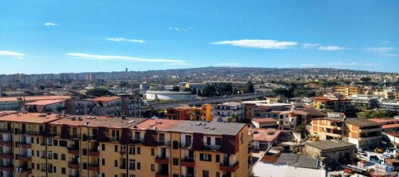 Пентхаус с 5 комнатами в Мелито ди Наполи, Италия № 124639 17