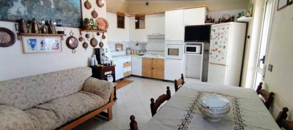 Пентхаус с 5 комнатами в Мелито ди Наполи, Италия № 124639 19