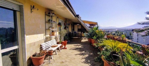 Пентхаус с 5 комнатами в Мелито ди Наполи, Италия № 124639 15