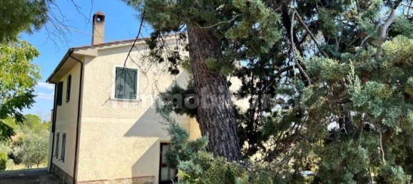 4 bedrooms House in Magliano in Toscana, Italy No. 110162 25