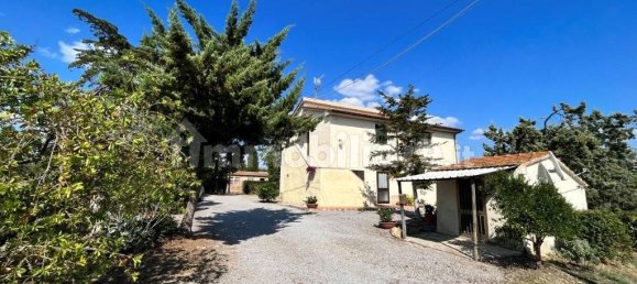 4 bedrooms House in Magliano in Toscana, Italy No. 110162 8