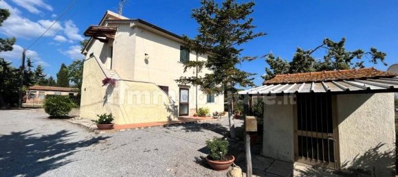 4 bedrooms House in Magliano in Toscana, Italy No. 110162 5