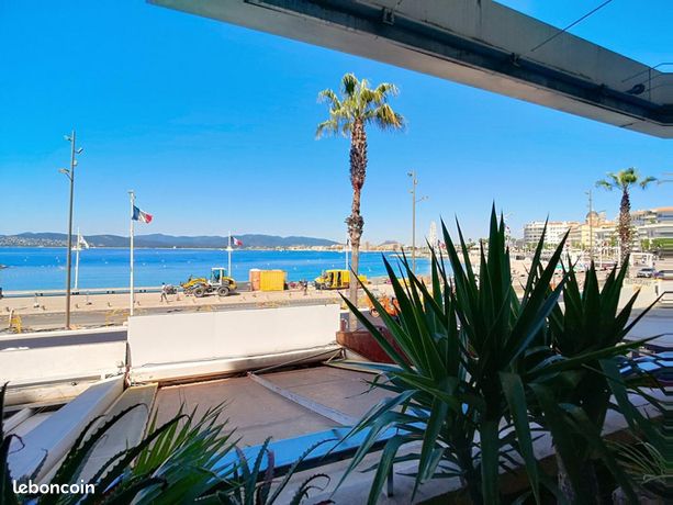 2 Schlafzimmer Wohnung in Saint-Raphael, France, Nr. 286899