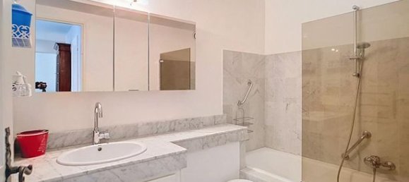 2 Schlafzimmer Wohnung in Saint-Raphael, France, Nr. 286899 12