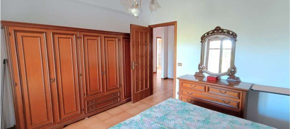6 rooms Apartment in Settingiano, Italy No. 274333 26