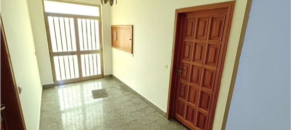 6 rooms Apartment in Settingiano, Italy No. 274333 7