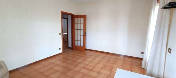 6 rooms Apartment in Settingiano, Italy No. 274333 17