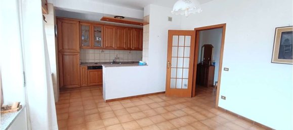 6 rooms Apartment in Settingiano, Italy No. 274333 14