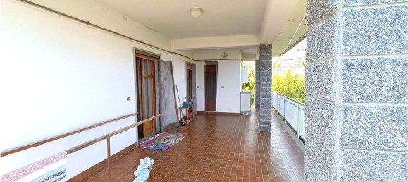 6 rooms Apartment in Settingiano, Italy No. 274333 22