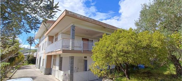 6 rooms Apartment in Settingiano, Italy No. 274333 33