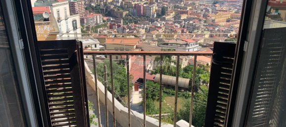 Apartamento de 4 divisões em Naples, Italy N.º 25528 5