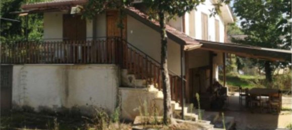 5 rooms House in Bassiano, Italy No. 100989 2