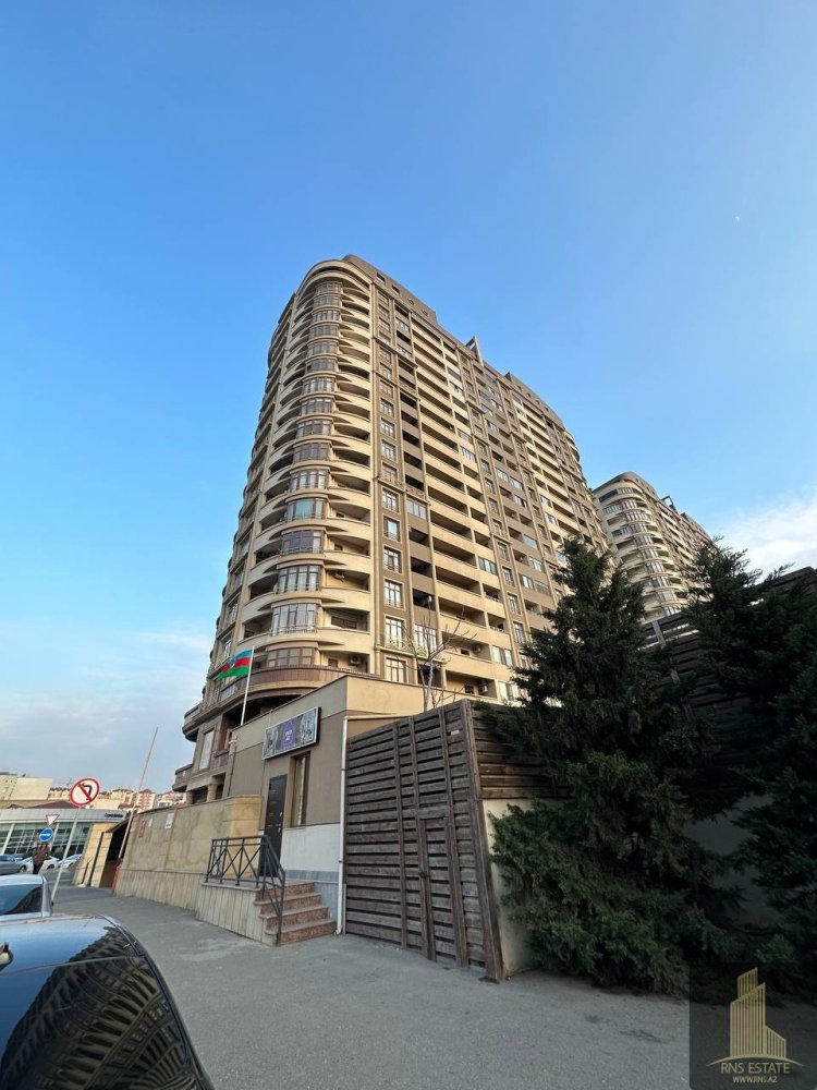 3 bedrooms Apartment in Khatay, Azerbaijan No. 2056