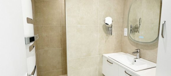 3 chambres Appartement à Amiens, France No. 59356 12