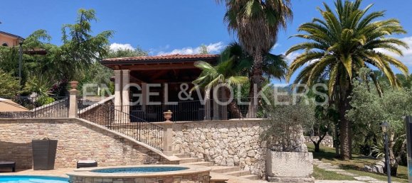 Villa de 5 dormitorios en Atina, Italy No. 162348 25