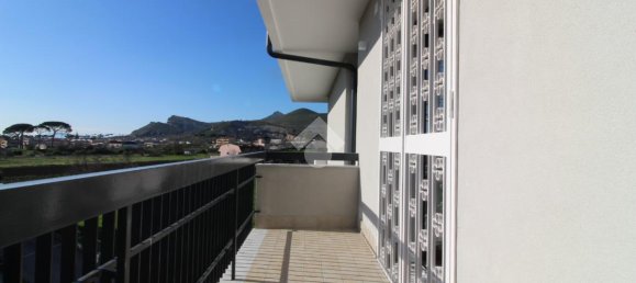 Duplex de 5 divisões em Casagiove, Italy N.º 135763 11