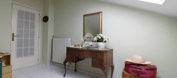 Duplex de 5 divisões em Casagiove, Italy N.º 135763 20