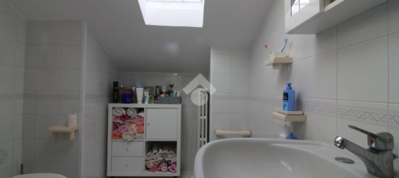 Duplex de 5 divisões em Casagiove, Italy N.º 135763 17