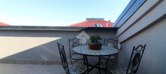 Duplex de 5 divisões em Casagiove, Italy N.º 135763 16