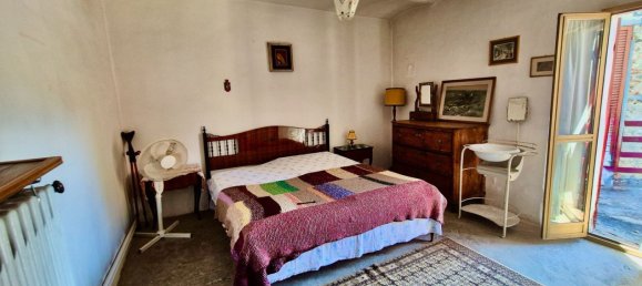 8 rooms House in Fratta Todina, Italy No. 271710 20
