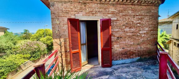 8 rooms House in Fratta Todina, Italy No. 271710 2