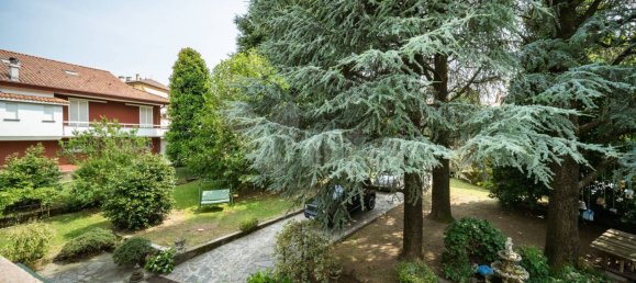 3 غرف نوم فيلا في Bosisio Parini, Italy رقم 303505 24