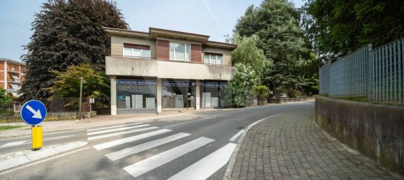 3 غرف نوم فيلا في Bosisio Parini, Italy رقم 303505 3