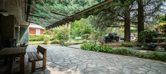 3 غرف نوم فيلا في Bosisio Parini, Italy رقم 303505 25