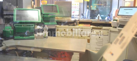 1 room Commercial property in Florence, Italy No. 35152 19