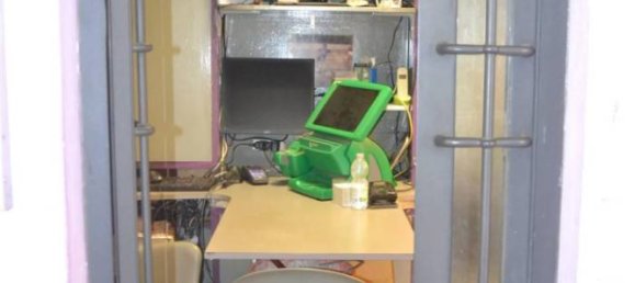 1 room Commercial property in Florence, Italy No. 35152 15