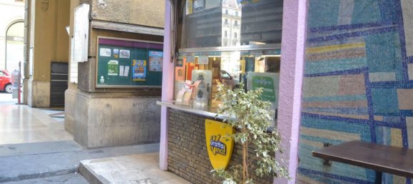 1 room Commercial property in Florence, Italy No. 35152 13