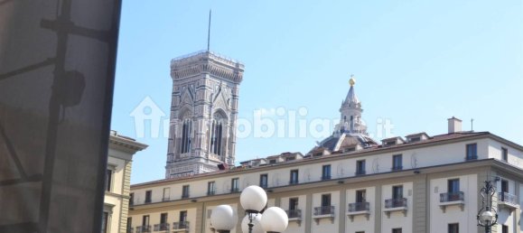 1 room Commercial property in Florence, Italy No. 35152 2