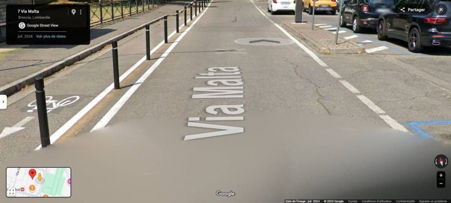 207m² Commercial property in Brescia, Italy No. 359646