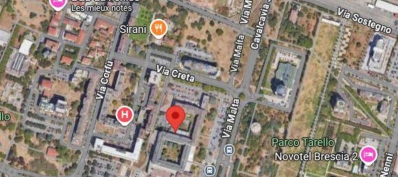 207m² Commercial property in Brescia, Italy No. 359646 9