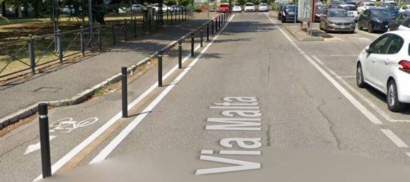 207m² Commercial property in Brescia, Italy No. 359646 4