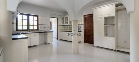 5 bedrooms House in Leiria, Portugal No. 105526 5