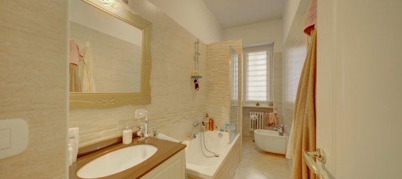 Apartamento de 4 habitaciónes en Turin, Italy No. 140897 34