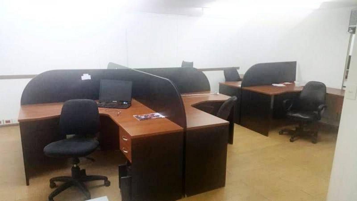 Bureau à Buenos Aires, Argentina 200m² No. 108867