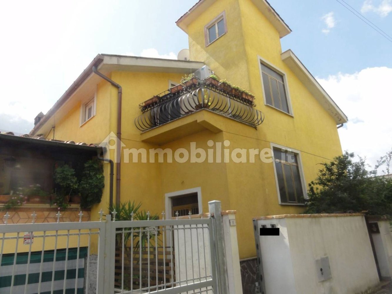 2 bedrooms Apartment in Frascati, Italy No. 391311
