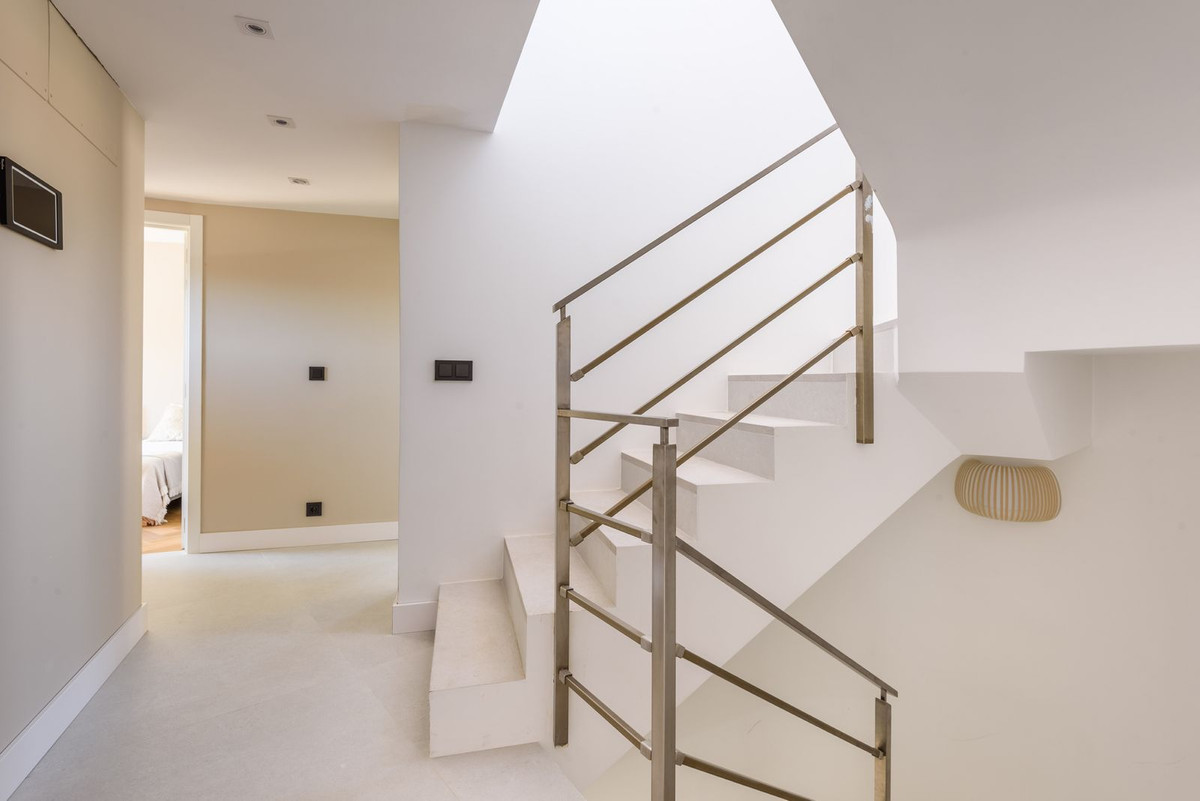 Villa T7 em Marbella, Spain N.º 29866